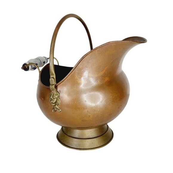 Antique Copper Brass Lion Head Hot Ash Scuttle Bucket Delft Porcelain Handle - Picture 3 of 13